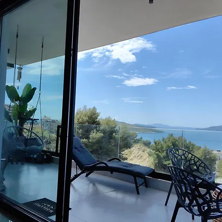 Luxury Panorama View With A Pool *