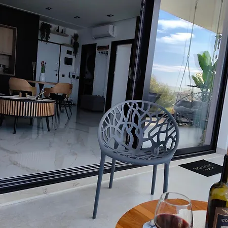 Luxury Panorama View With A Pool Sarandë