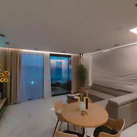 Appartamento Luxury Panorama View With A Pool